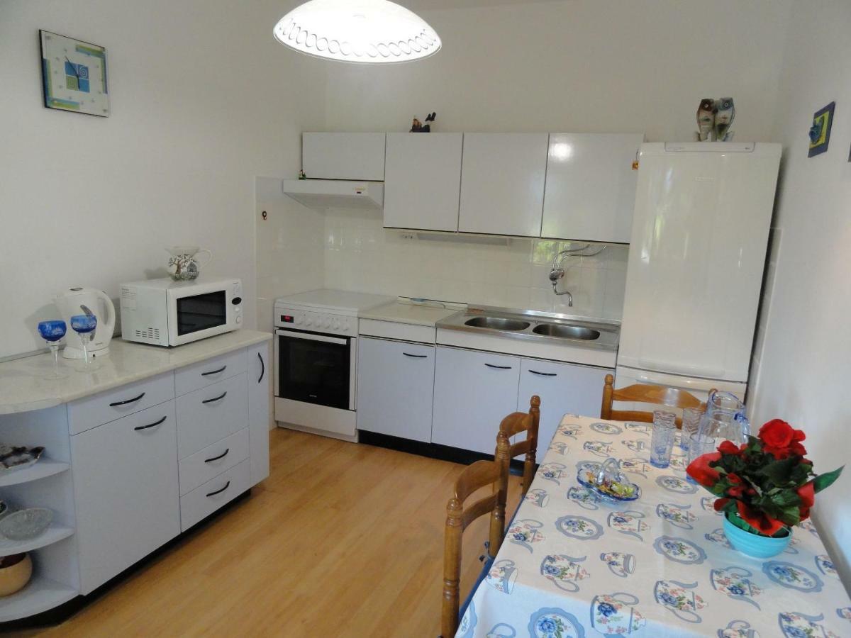 Dada Apartment غييكا المظهر الخارجي الصورة
