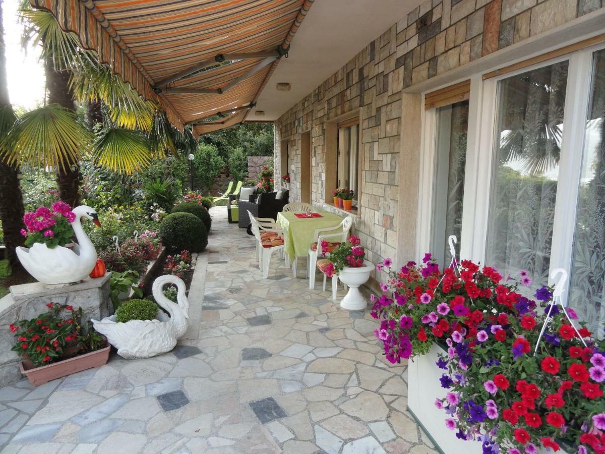 Dada Apartment غييكا المظهر الخارجي الصورة